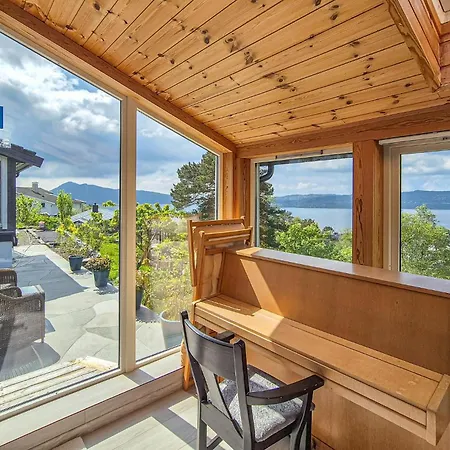 Awesome In With House Sea View Apartament *